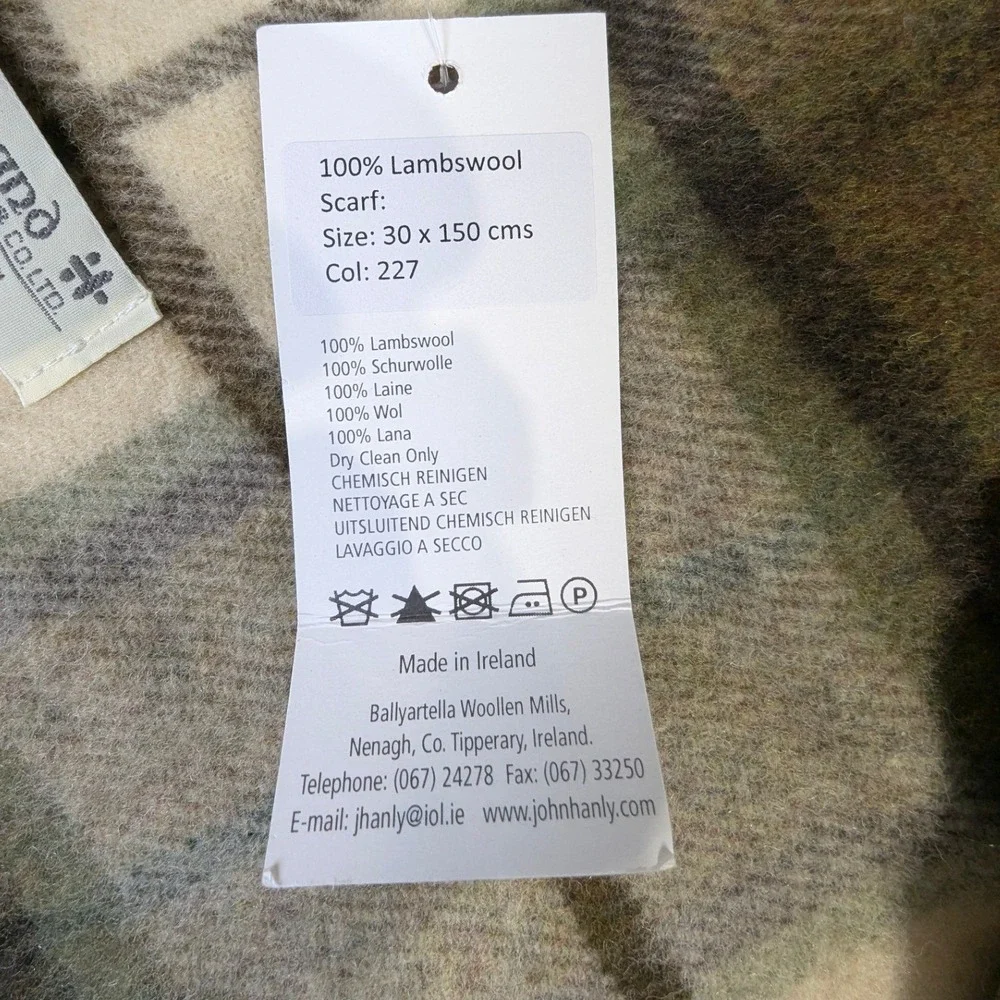 John Hanly Ireland Lambswool Scarf Green‎ Plaid Tartan Fringe Made in Ireland